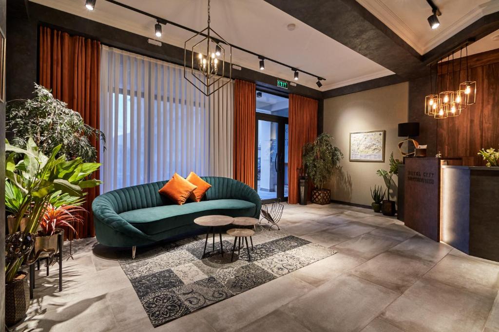 Hotel City photo
