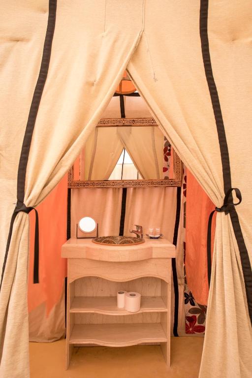 Azawad Luxury Desert Camp photo