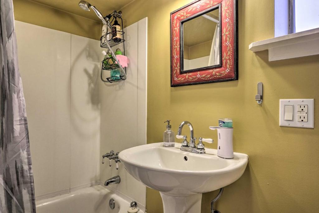 Dog-Friendly Cabin Near Tonto National Forest! photo