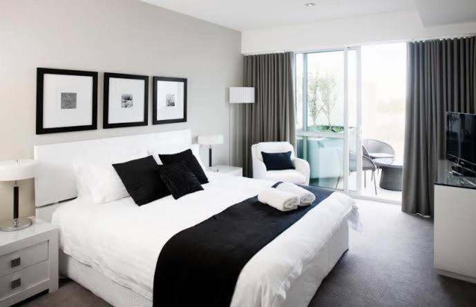 Sandton Luxury Apartments photo