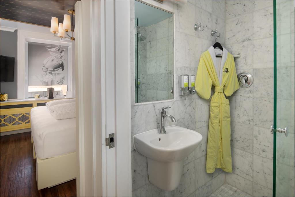 Staypineapple, A Delightful Hotel, South End photo