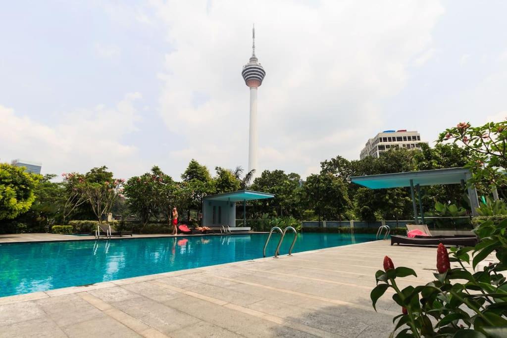 Cozy Spacious 2BR Bukit Bintang With Lush Greenery photo