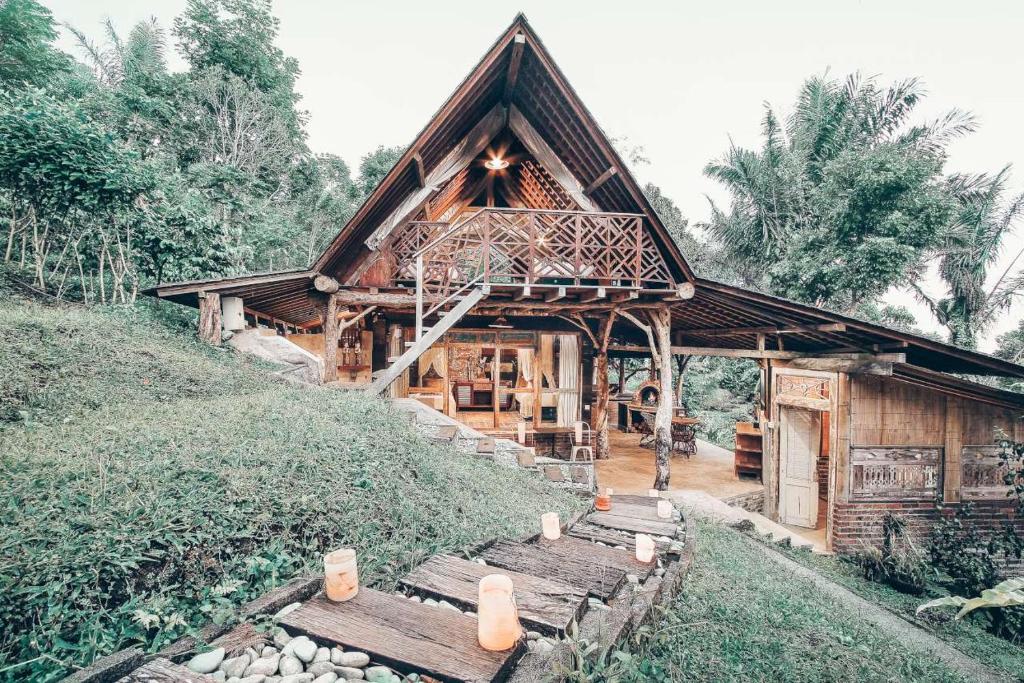 Batukaru Coffee Estate — Hotel in Bali