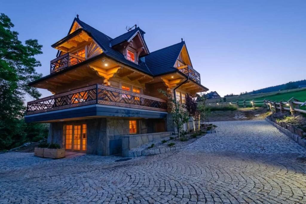 Willa Pitoniówka z sauną, Netflix oraz Xbox one, Kościelisko