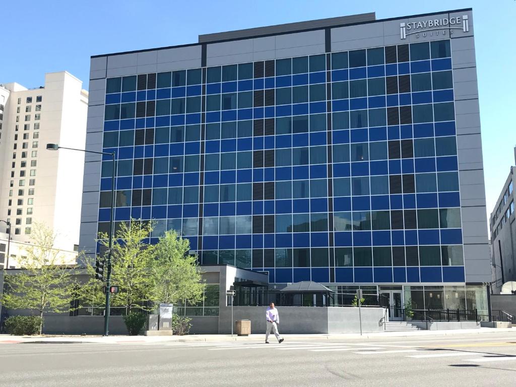 Staybridge Suites Denver Downtown photo