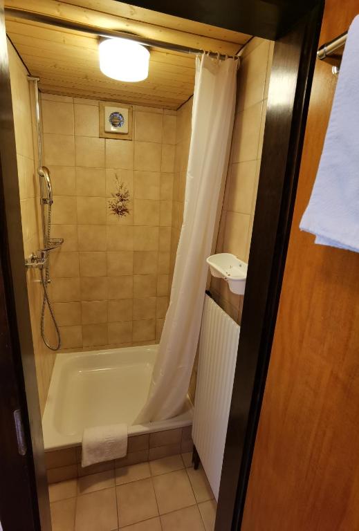 Auberge la Tzoumaz - 4