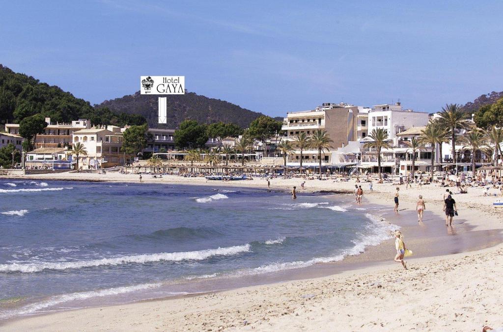Hotel Gaya — Beach in Peguera, Balearic Islands