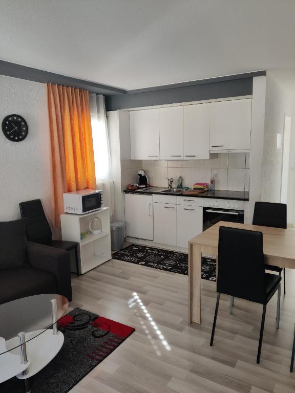 Venice Apartment - 4