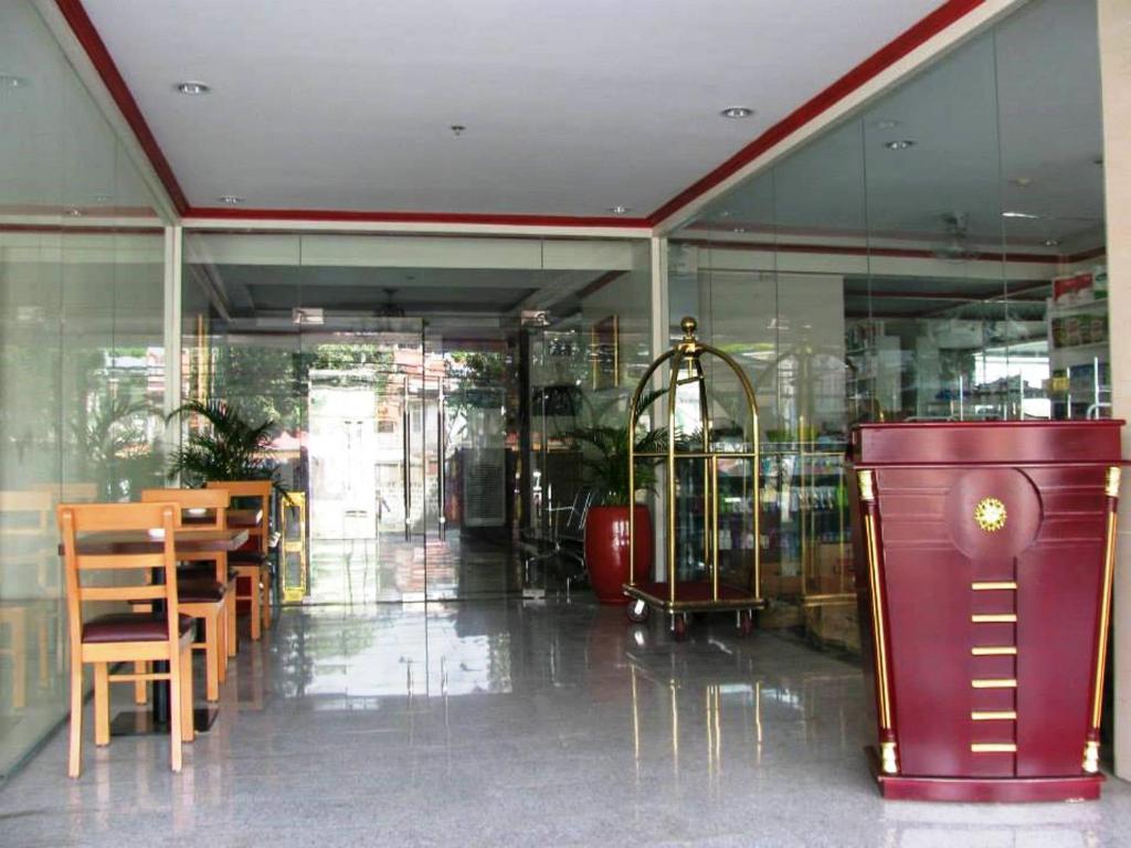 Lobby, Dragon Home Inn in Cebu