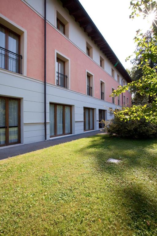 Eurohotel Palace Maniago photo