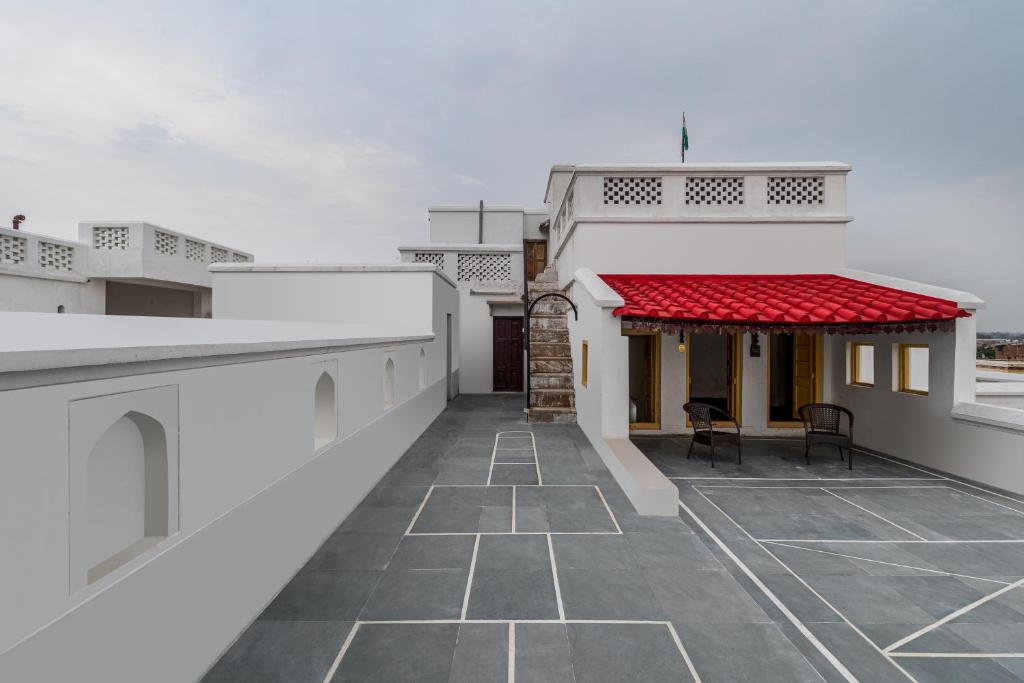 WelcomHeritage Badi Kothi photo