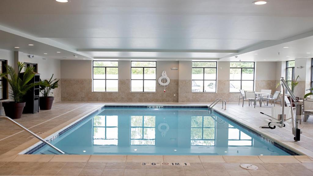 Staybridge Suites AUBURN HILLS photo