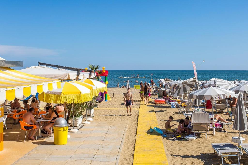 Costa Del Sol photo