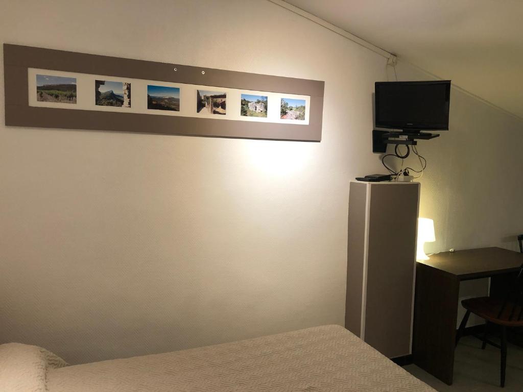 Hotel des Etuves photo