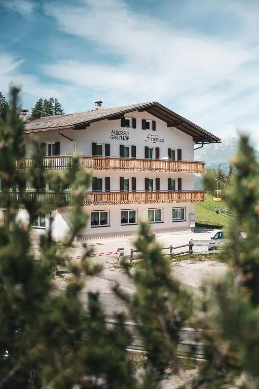 Hotel B&B Frohsinn, hotel in Badia
