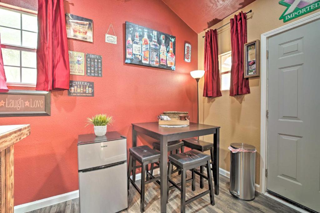 Spacious Conroe Home with Foosball and Pool Table! photo