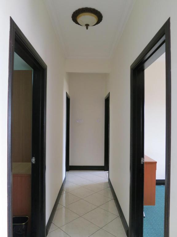 Zoomma Marina Court Condo photo