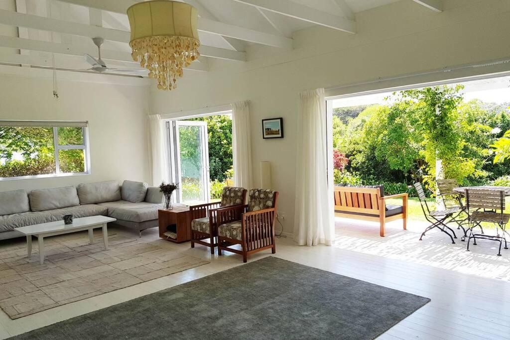 Where the Heart is, Knysna