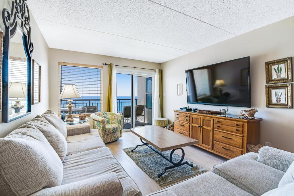 Island Echos 6th Floor Condos photo