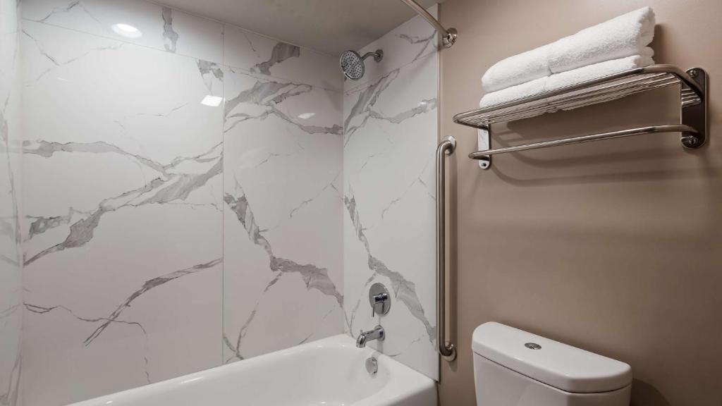 SureStay Hotel by Best Western Jasper photo
