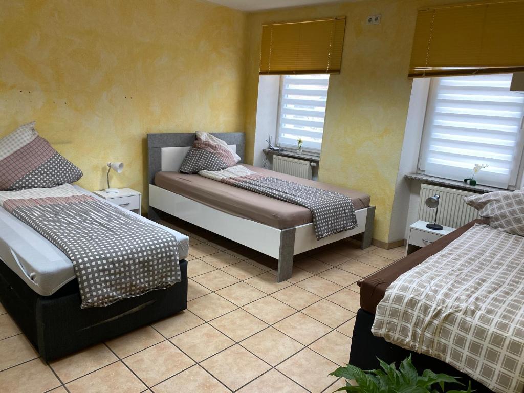 Apartments Rhona I und II Neunkirchen City ViaMichelin HOTEL