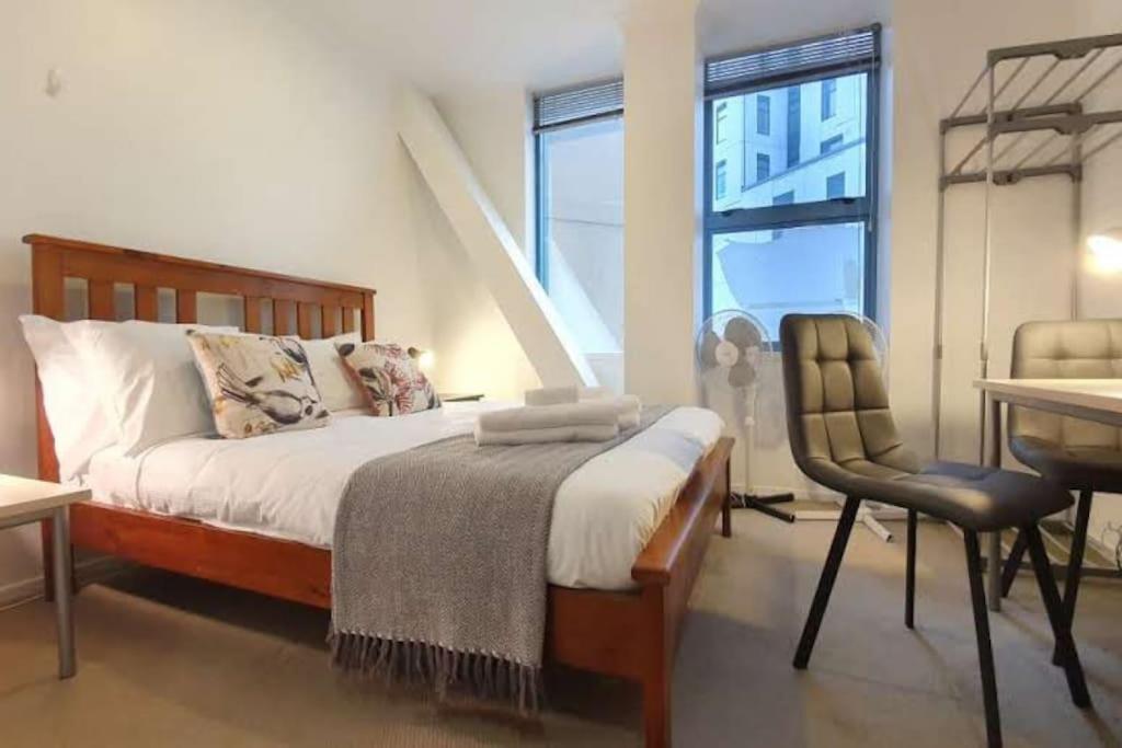 Compact City Studio In The Uni Disctrict — Hotel in Auckland