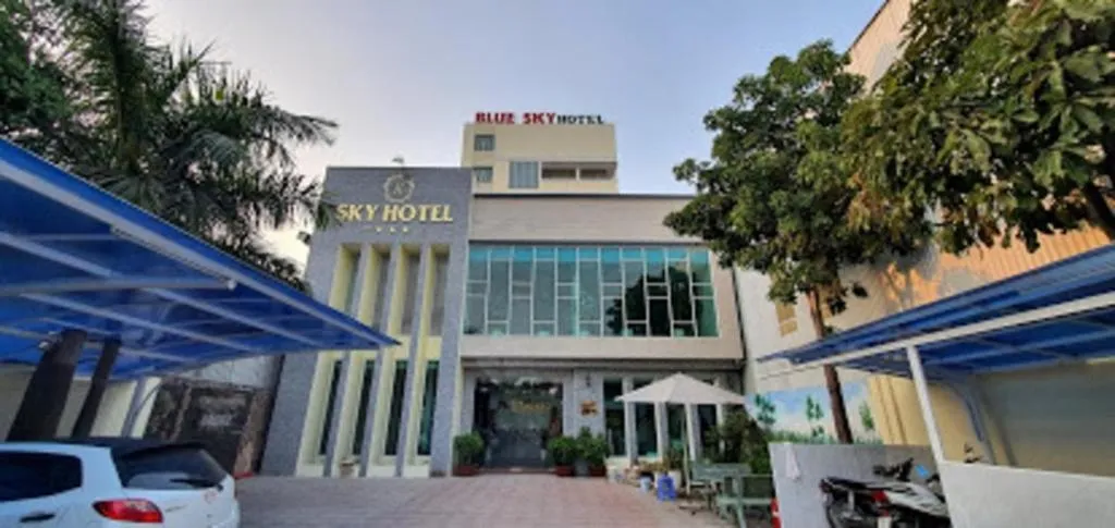 Sky Hotel, hotel in Bien Hoa