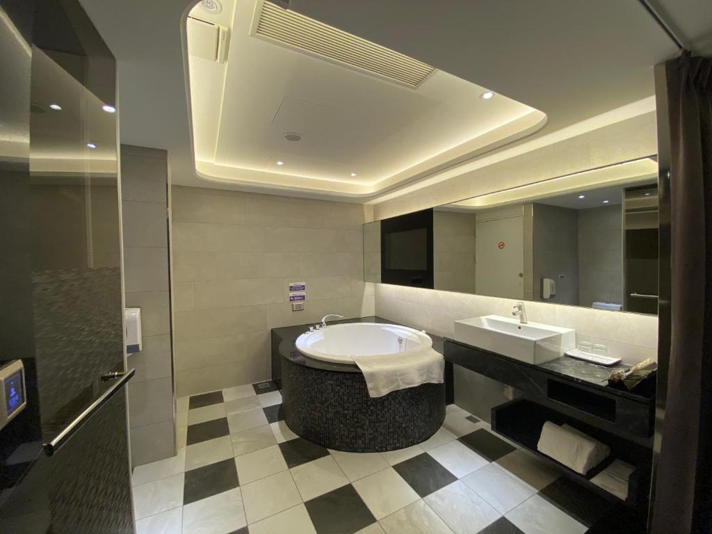 OUGE Motel - Fengshan photo