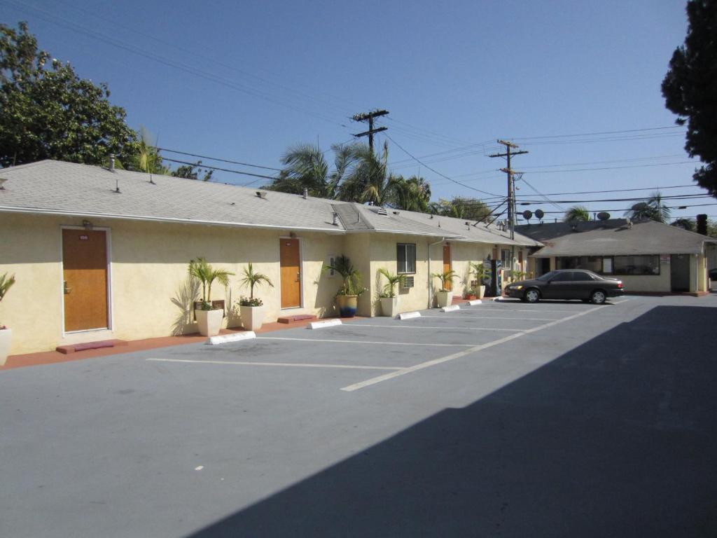 Tropico Motel photo