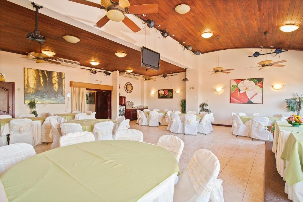Bar/lounge