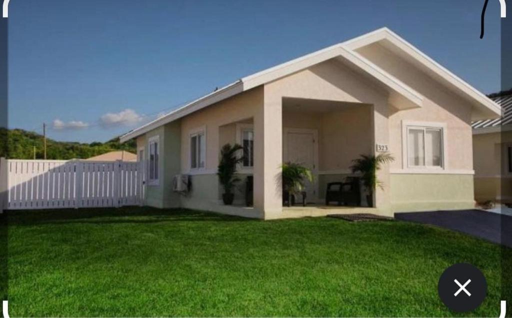 Ocean Pointe Holidays-Lucea, Hanover, Negril