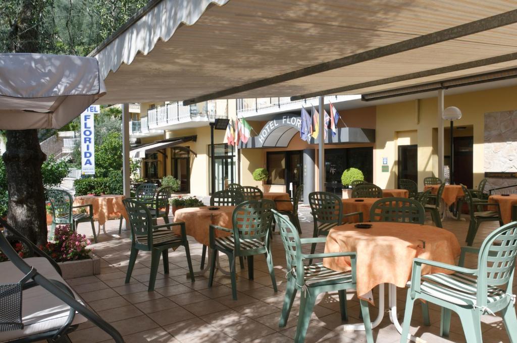 Hotel Florida — Restaurant & bars in Limone sul Garda, Lombardy