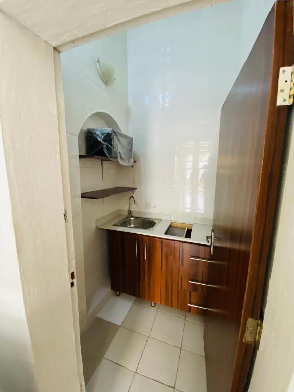 House 12 studios &amp; suites — Hotel in Abuja