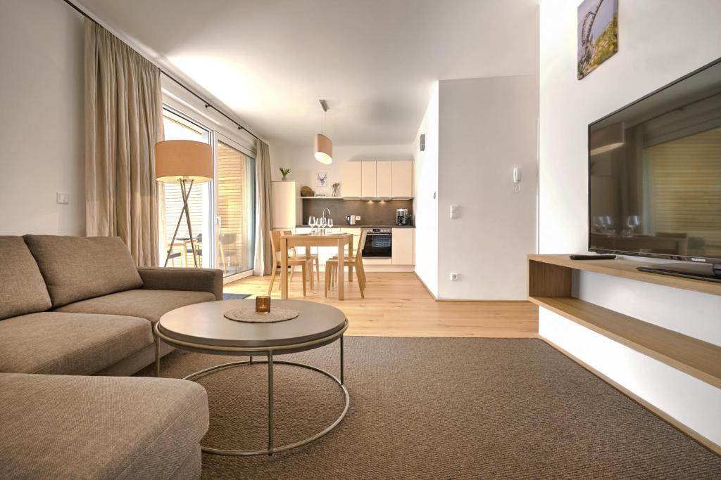Adler Lodge D1 by AA Holiday Homes - 2