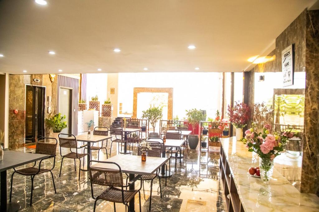 LA MIA HOTEL