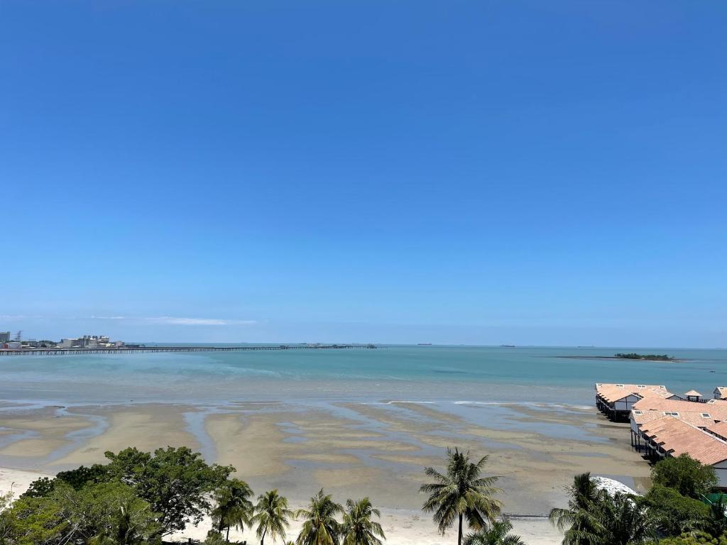 GLORY BEACH 3 bedroom Seaview Resort-PRIVATE photo