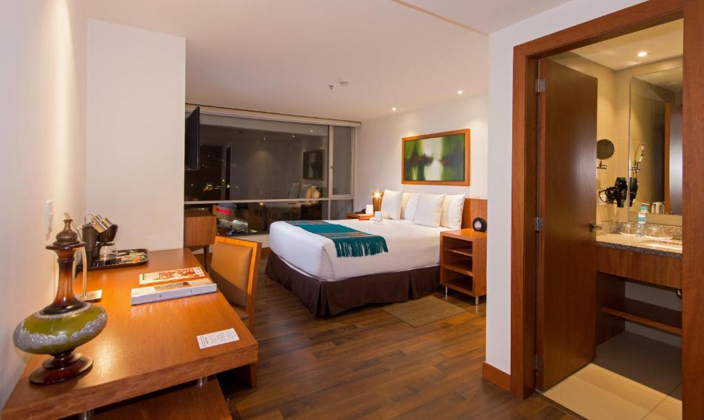 9D Hotel photo