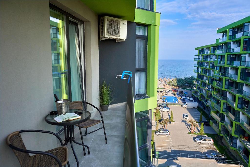 Vibe Apartment- Spa n Pools beach resort 전경
