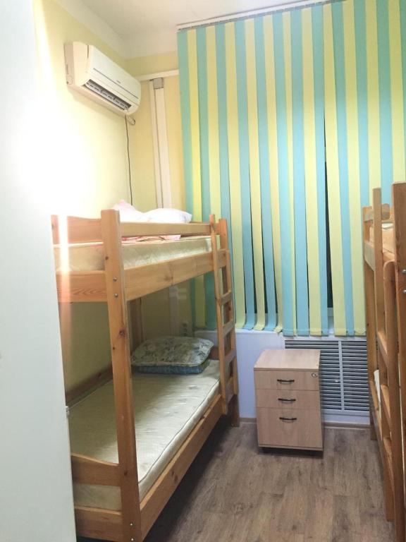 Bed in 4-Bed Mixed Dormitory Room, Podsolnuh Hostel in Volgograd