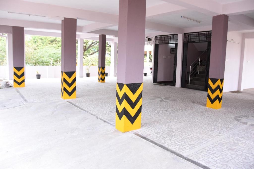 Aishwaryam Deshna Service Apartment Ambattur Chennai photo