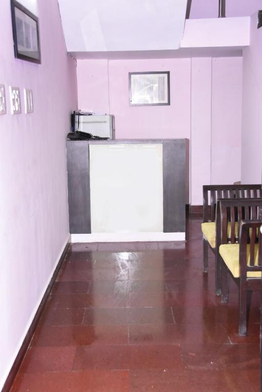 Aishwaryam Deshna Service Apartment Ambattur Chennai photo