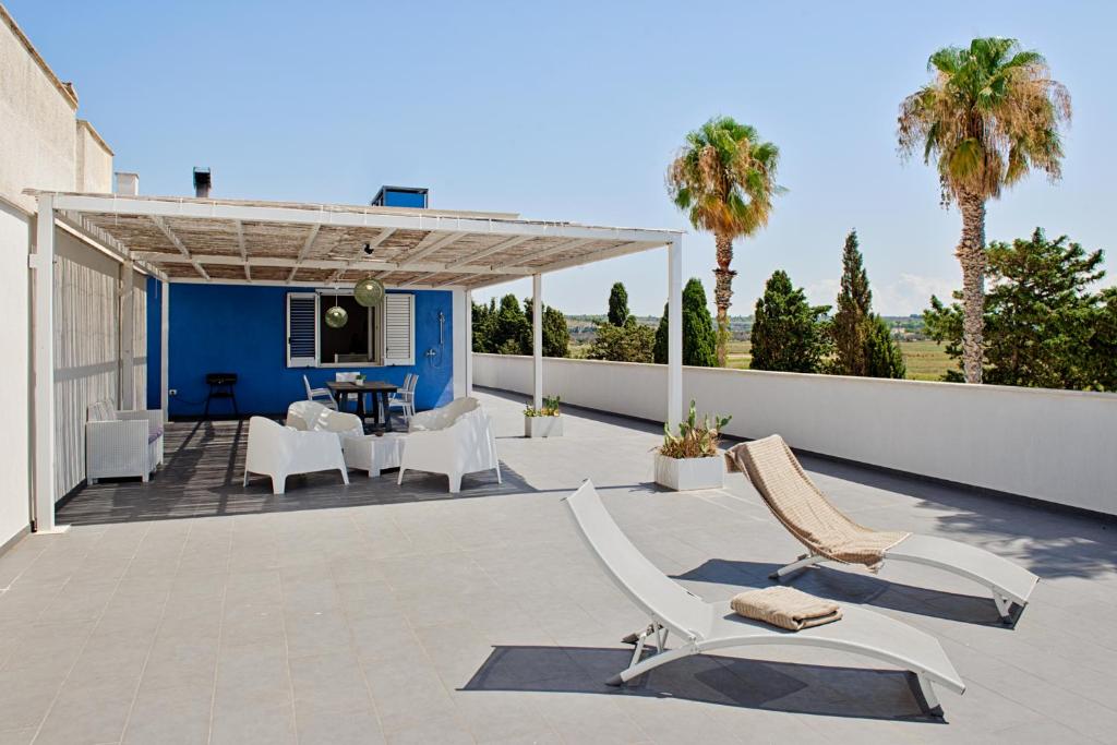 Rivabella Deluxe Apartments photo