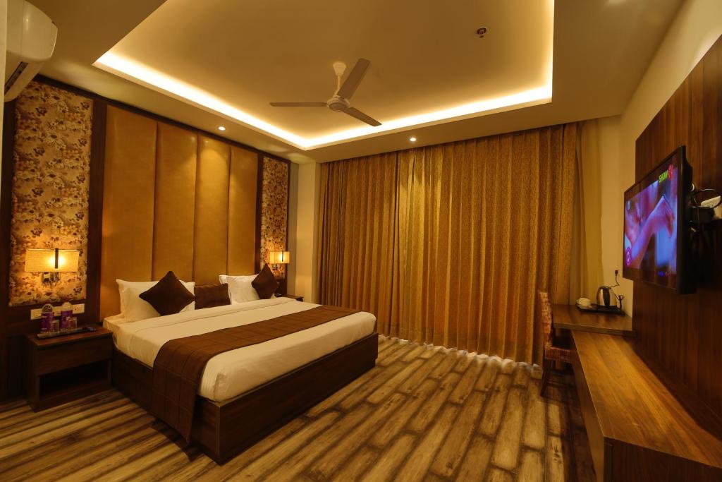 The Vilana Hotel Rishikesh photo