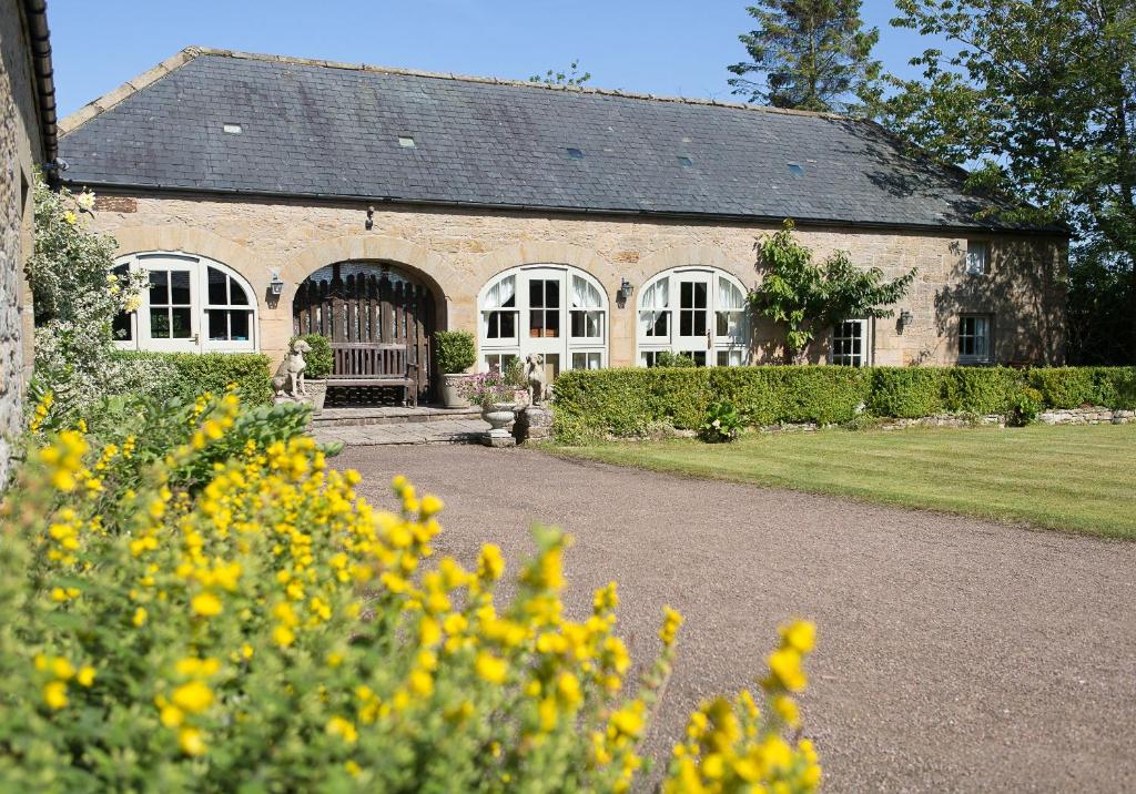 Shieldhall - Cabinetmakers Suite, Morpeth