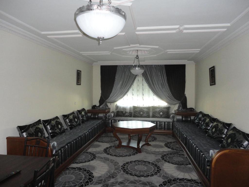 Shared lounge/TV area, Appart Hotel Star in Tangier