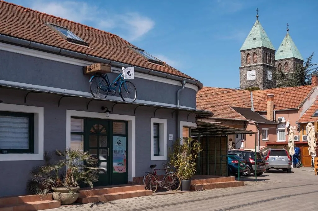 Bella Ciao, hotel in Badacsonytomaj