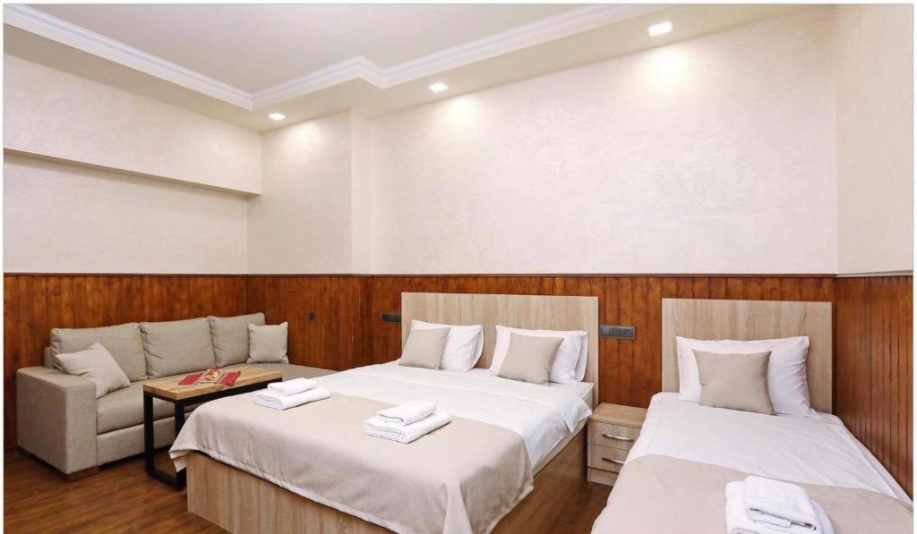 Mini-Hotel Sara Talyan and Tours photo