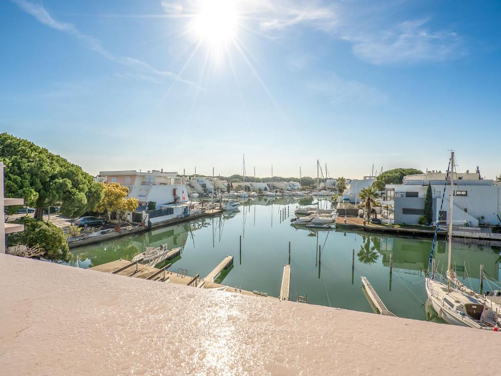 Apartment Les Marinas d'Ulysse IV by Interhome - 5