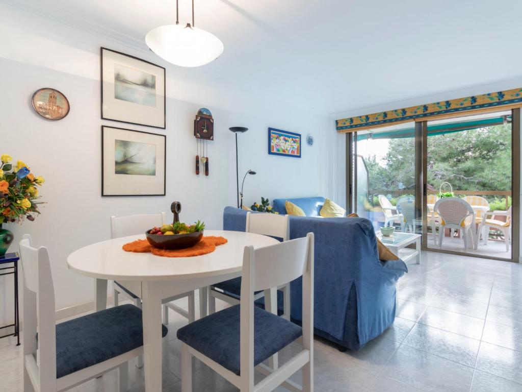 Apartment Els Pins Maria by Interhome - 2
