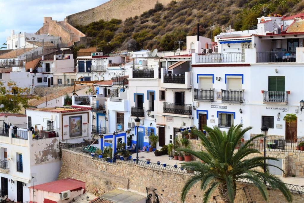 House with sea view in the old town of Alicante - 4